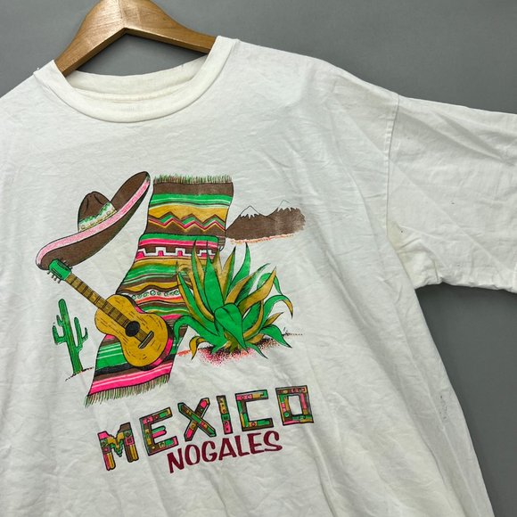 Vintage Lobo Men's Mexico Nogales White Short Sleeve Graphic T-Shirt Size XL 90s - Picture 2 of 11
